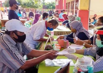Bupati Kabupaten Kutai Timur (Kutim) Ardiansyah Sulaiman menginstruksikan setiap desa untuk memperbaiki angka kemiskinan di daerahnya.