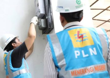 Penantian warga di 4 Desa di Kecamatan Kaubun Kabupaten Kutai Timur (Kutim) untuk mendapatkann layanan listrik 24 jam dari Perusahaan Listrik Negara (PLN) akhirnya terjawab
