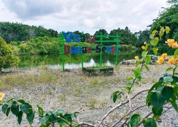 Kabupaten Kutai Timur (Kutim) tidak hanya kaya dan luas dengan perkebunan dan pertambangan saja. Namun, destinasi wisata baru terus muncul ke permukaan dengan segala keunggulan potensi alamnya.