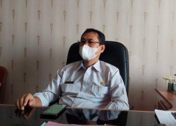 Antrean panjang kendaraan yang ingin mengisi bahan bakar minyak (BBM) terjadi di hampir semua SPBU di Kota Sangatta. Kondisi ini tak hanya terjadi di ibukota Kabupaten, melainkan juga menjadi fenomena dibeberapa SPBU di wilayah kecamatan Kutim.