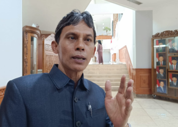 Yuli Sa’pang Dukung Raperda Yang Fokus Pada Upaya Pencegahan Penyakit HIV Dan AIDS.