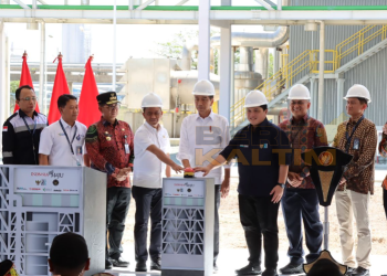 Presiden Joko Widodo Resmikan Pabrik Ammonium Nitrat, Dorong Kemandirian Industri dalam Negeri