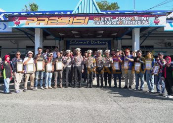 Ditlantas Polda Kaltim Sinergi dengan Komunitas Vespa untuk Tingkatkan Keselamatan Berlalu Lintas
