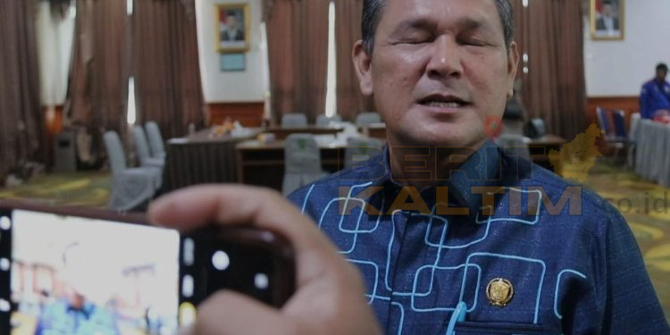 Ketua Komisi D DPRD Kutim, Yan.