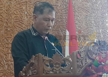 Arang Jau, anggota fraksi Golkar DPRD Kutai Timur.