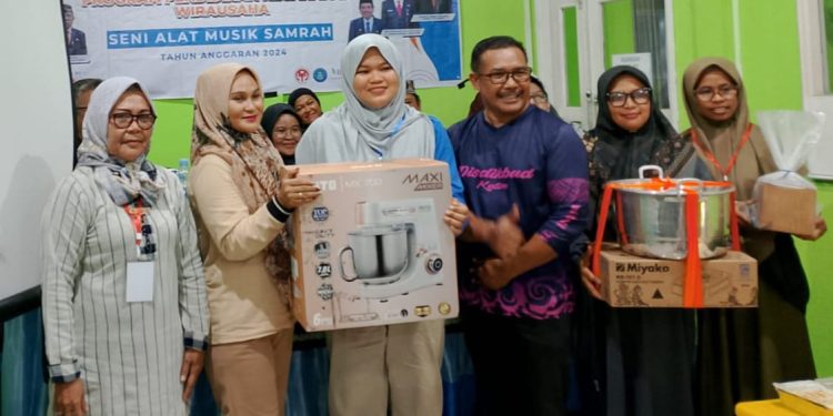 Empat Pelatihan Program Pendidikan dan Kecakapan Wirausaha Sukses Digelar Disdik Kutim