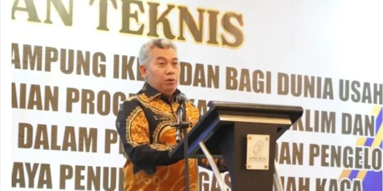 Pemkab Kutim Gelar Bimtek Lingkungan untuk Pelaku Usaha dan Masyarakat