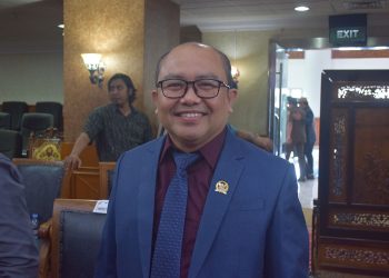 Novel Tyty Paembonan: Perlu Mobil Pemadam di Desa Terpencil