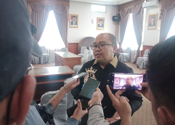 Pansus Raperda HIV/AIDS Kutai Timur: Fokus pada Pencegahan dan Pengobatan